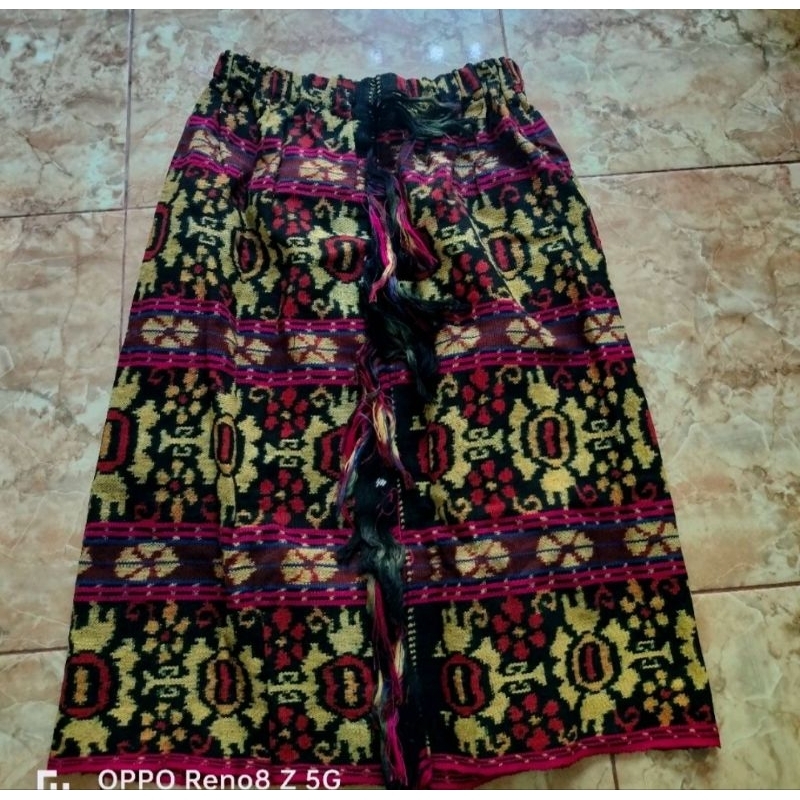 ROK MOTIF NTT