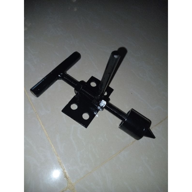 incer sparepart komponen kunci pegangan bubut kayu kepala bisa berputar