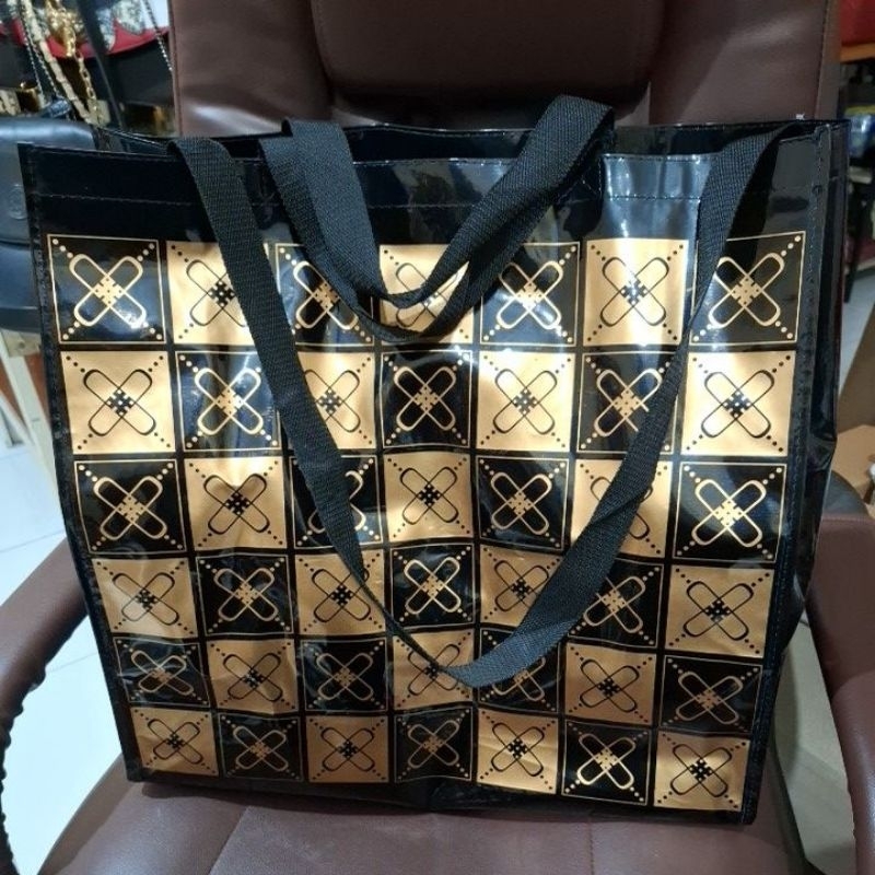 DONINI TOTE AND SLING SHOPPING BAG ORIGINAL PRELOVED VGC