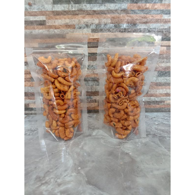 

makaroni daun jeruk 50 gram