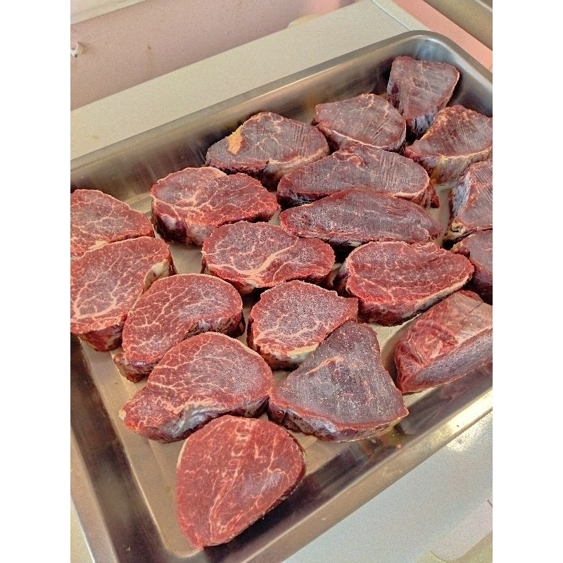 

Tenderloin steak 150 - 155 gr tebal 3.5 cm