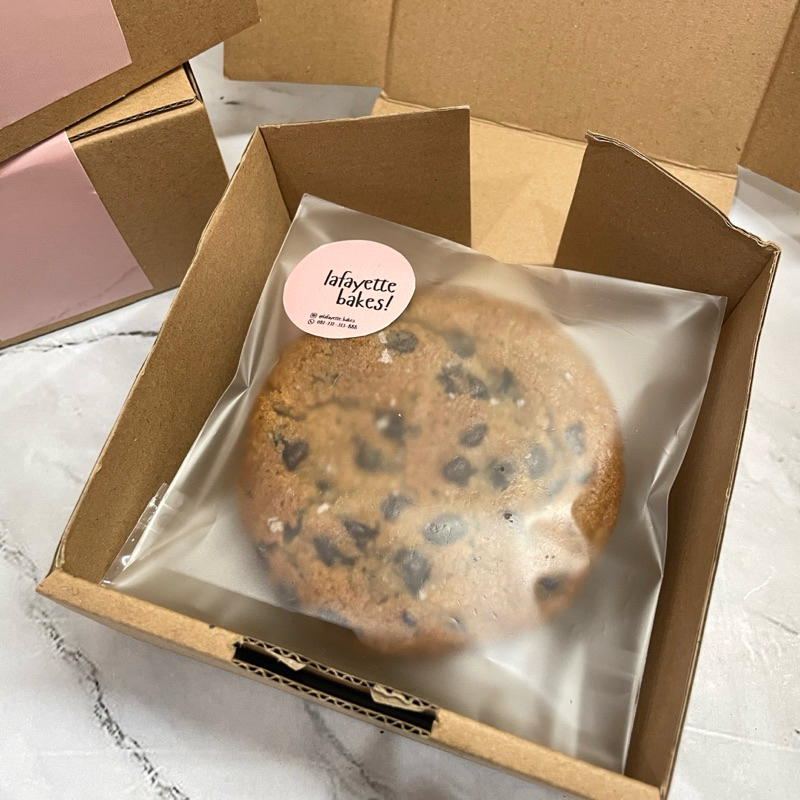 

Classic Chocolate Chip Soft Cookies - Box of 3