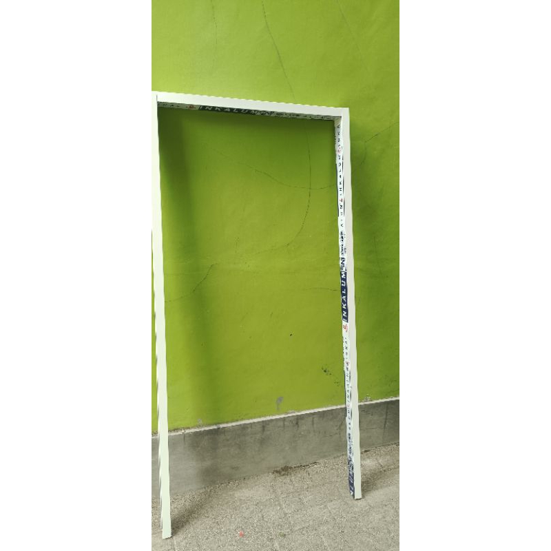 kusen pintu alumunium