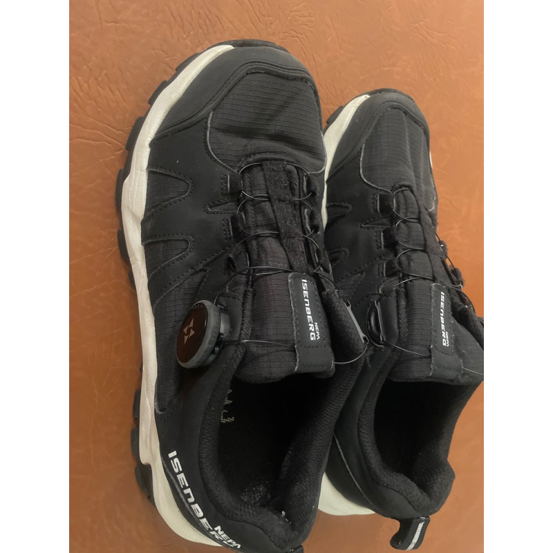 Sepatu Outdoor Isenberg second