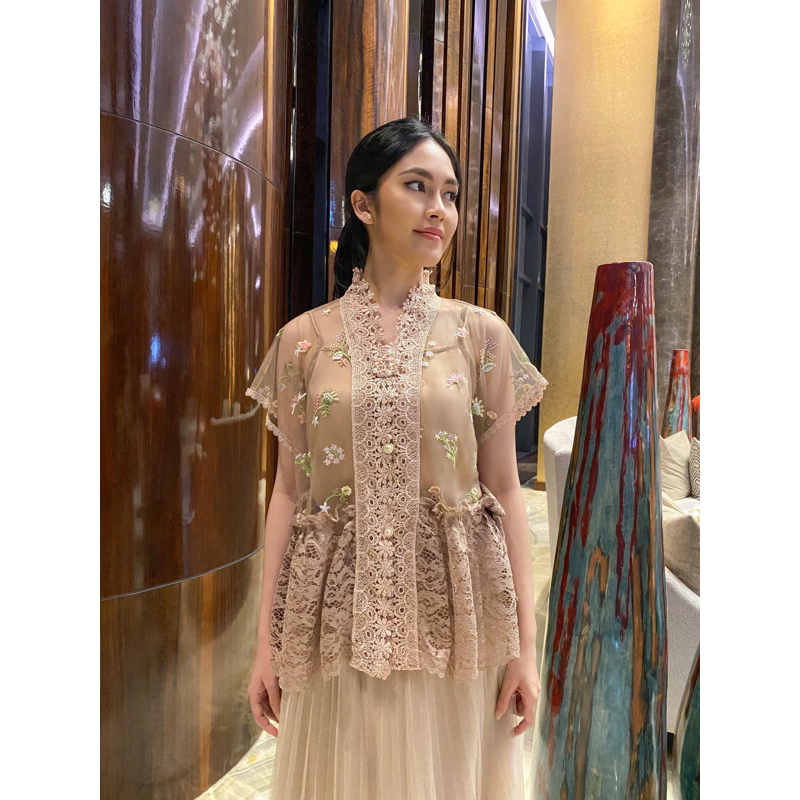 LILY OUTER LACE RENDA BORDIR