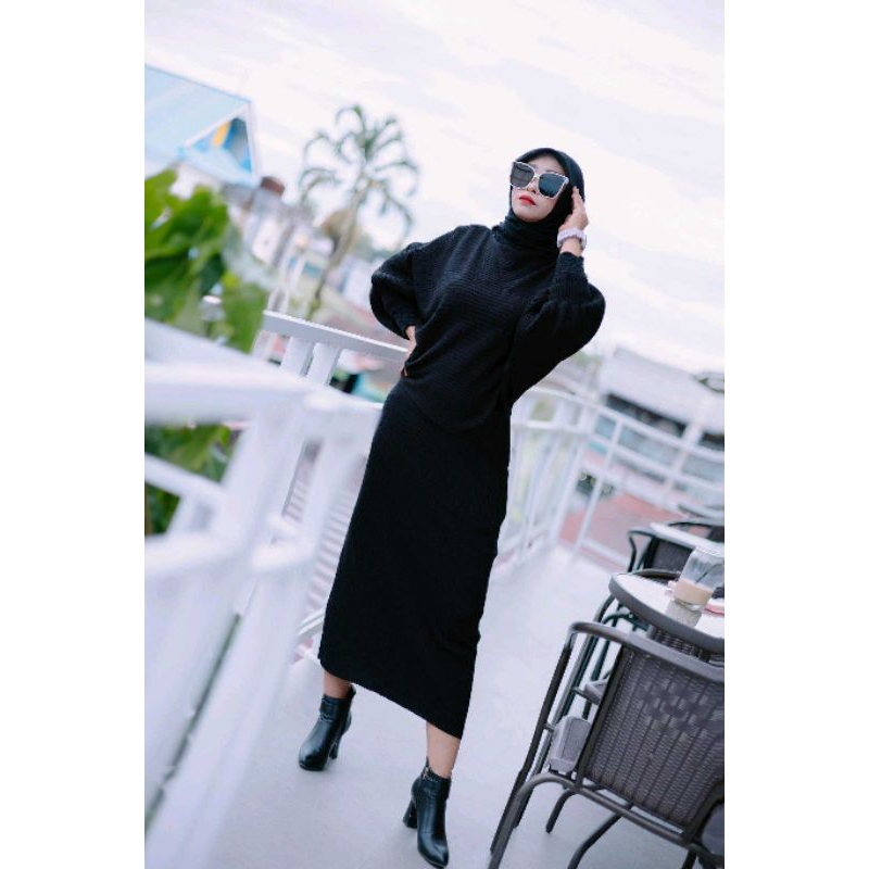 Setelan Rajut Batwing Rok Oversize Jumbo free Ld