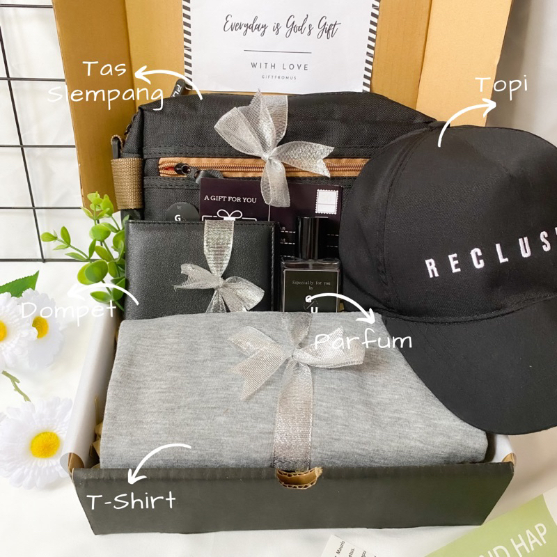 

MAN GIFTBOX AESTHETIC/HAND BAG/HAMPERS KADO COWOK EKSKLUSIF