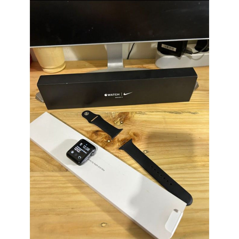 apple watch series 3 nike 42 mm