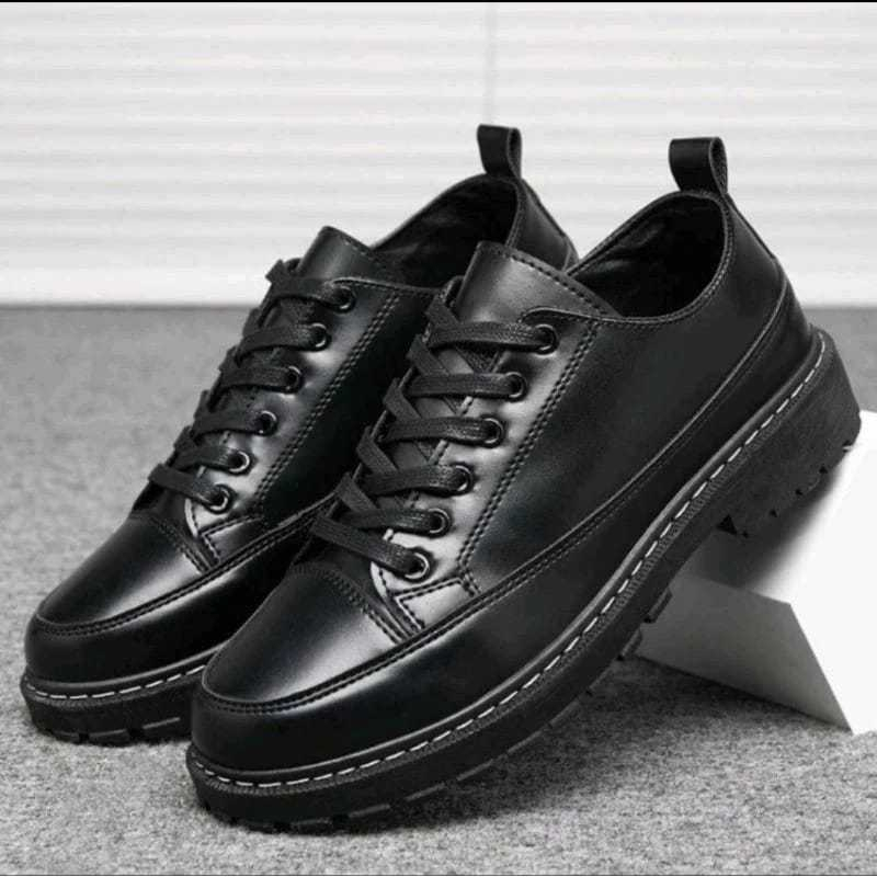 Sepatu Pria Oxford Hitam Polos Docmart Kulit