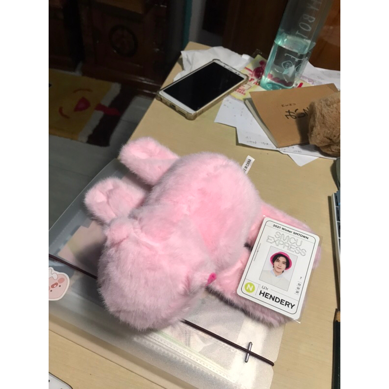 GELANG CAPYBARA DOLL PINK MAXWELL DAN PASSCARD HENDERY SET