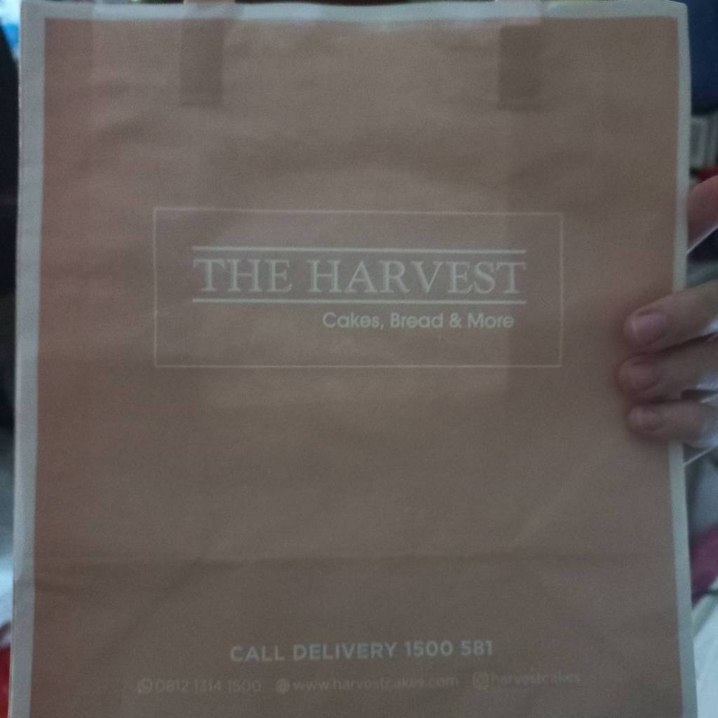 

Paperbag Harvest Cake