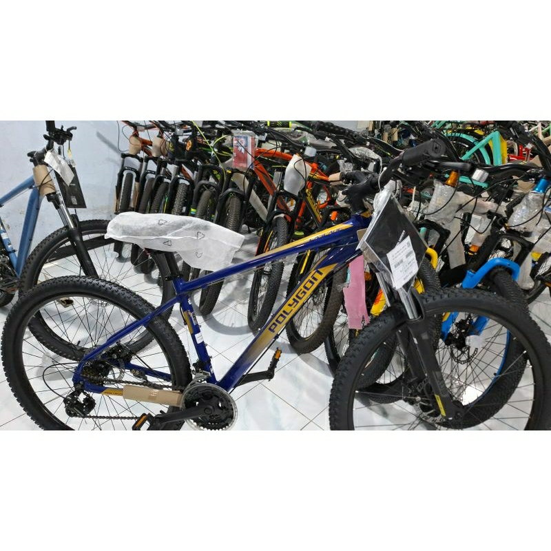 SEPEDA MTB GOWES POLYGON CASCADE 2 UKURAN 27.5 ORANGE MOUNTAIN BIKE