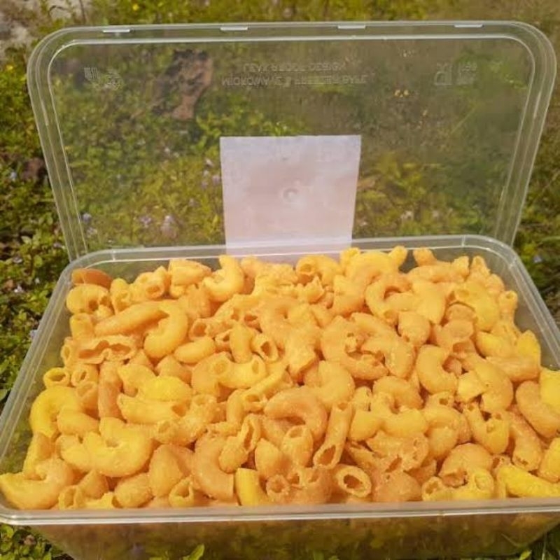 

1kg MAKARONI JAGUNG MANIS RENYAH CEMILAN SNACK ZAHRA