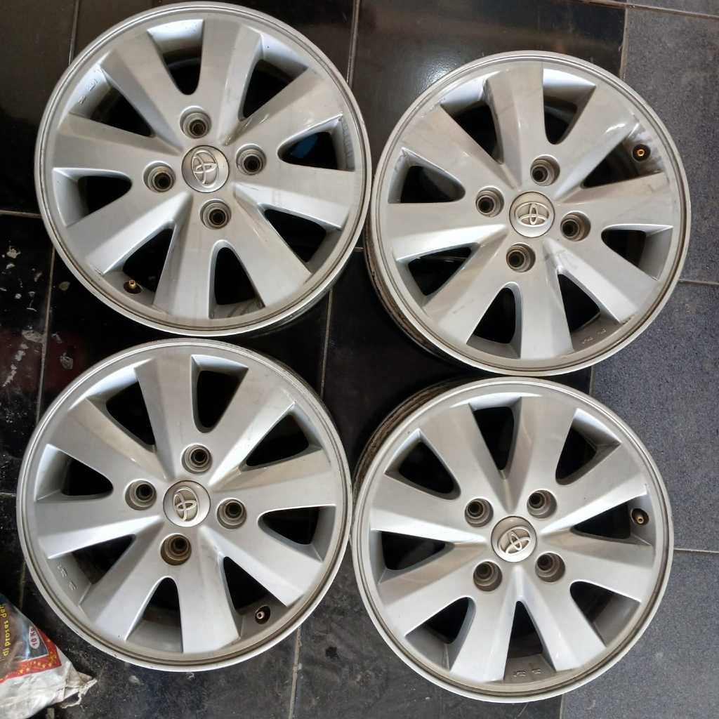 Velg Mobil Bekas Oem Ring 15 Copotan Avanza S Pcd 4x114  Bisa Untuk  Xenia Evalia Futura Pick Up Car