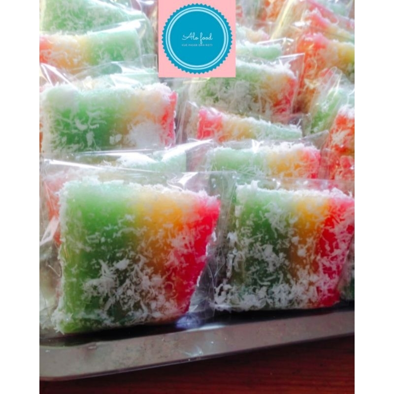 

SINGKONG PELANGI / LAPIS SINGKONG PELANGI / KUE SENGKULUN / KUE PASAR / KUE BASAH / KUE ENAK / KUE MURAH