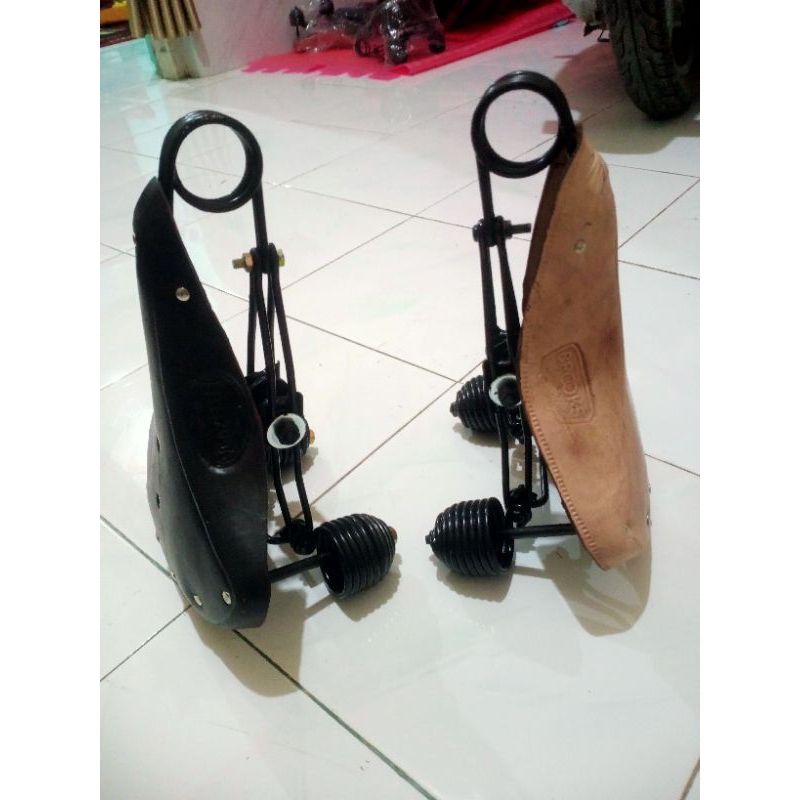 Sadel Gelung Sepeda Ontel kulit asli
