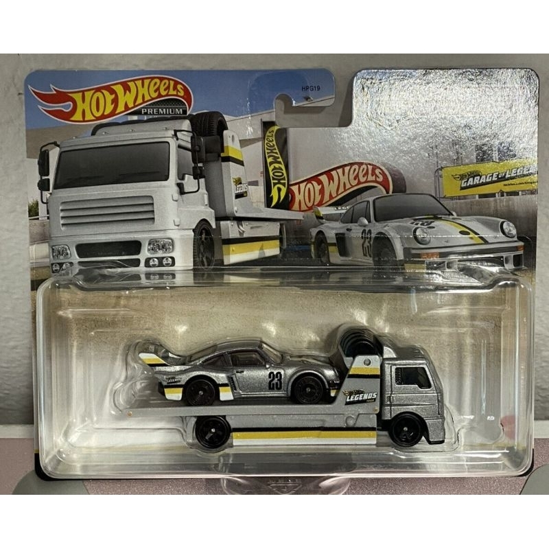 hotwheels Porsche team transport