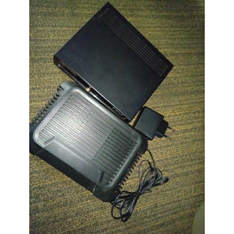 HDMI DOLBY DIGITAL PLUS & CABLE MODEM CM5100