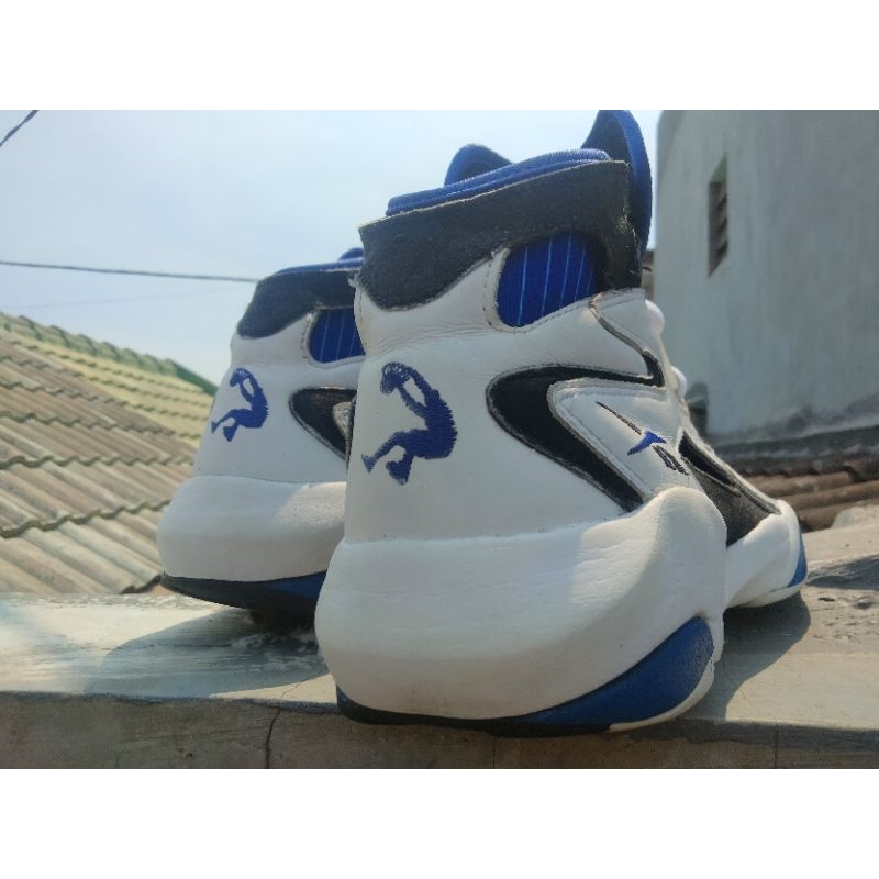 reebok shaq 3 hybrid