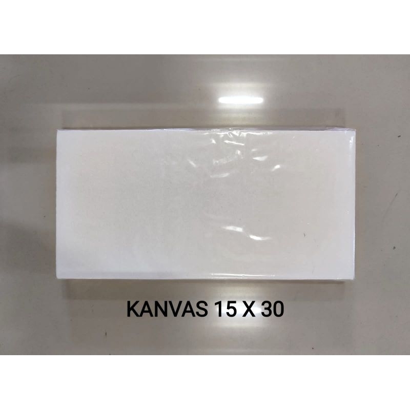

Kanvas Lukis 15 X 30 cm