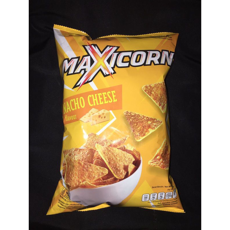 

snack jagung maxicorn rasa keju nacho cheese flavour 140g