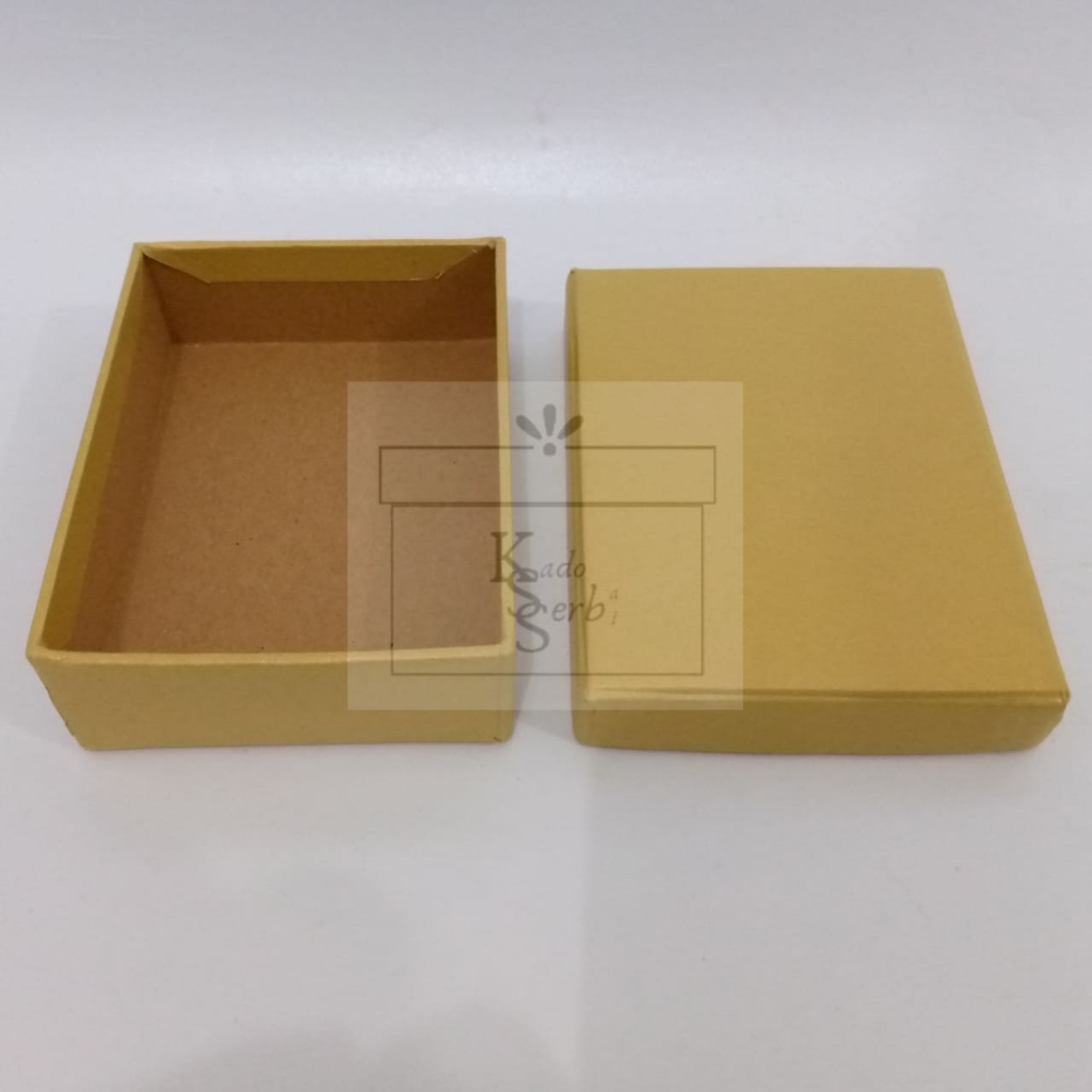 

Hardbox Uk 20 x 10 x 2 cm l Kotak Kado l Hampers l Giftbox