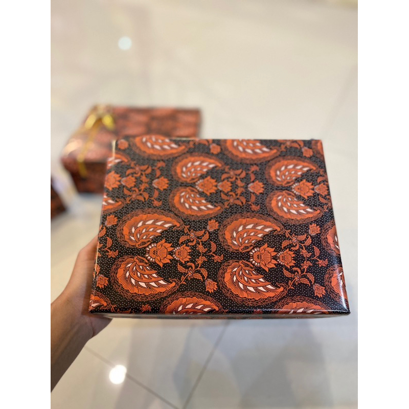 

KOTAK KADO MURAH / BOX KADO / BOX HAMPERS / BOX MURAH