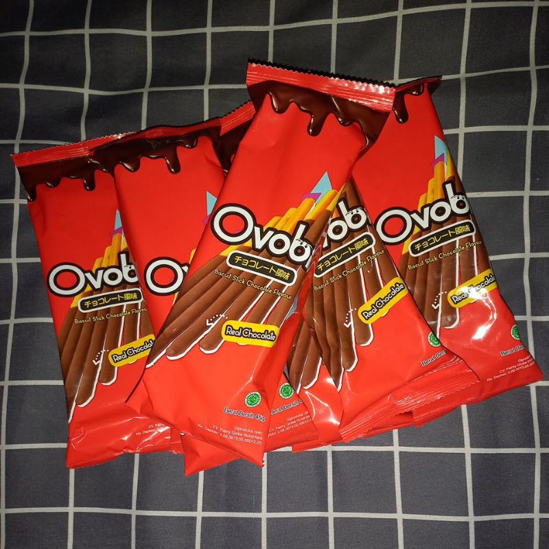 

Ovobis Biskuit Stik Rasa Cokelat 45gr