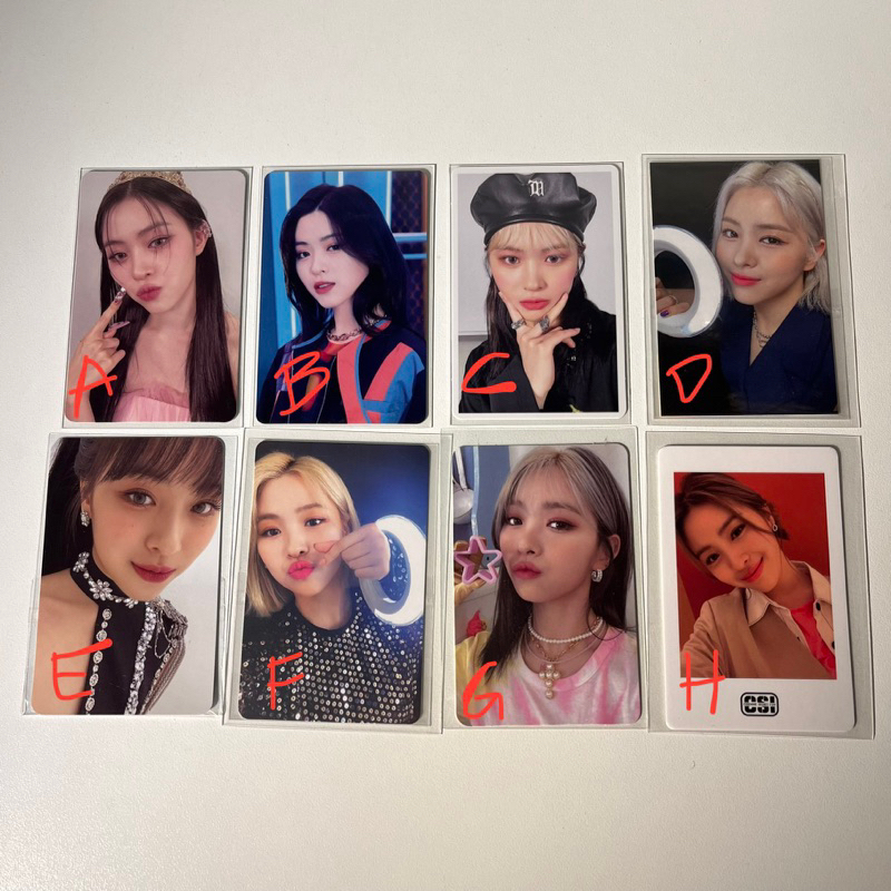 ITZY PHOTOCARD RYUJIN OFFICIAL