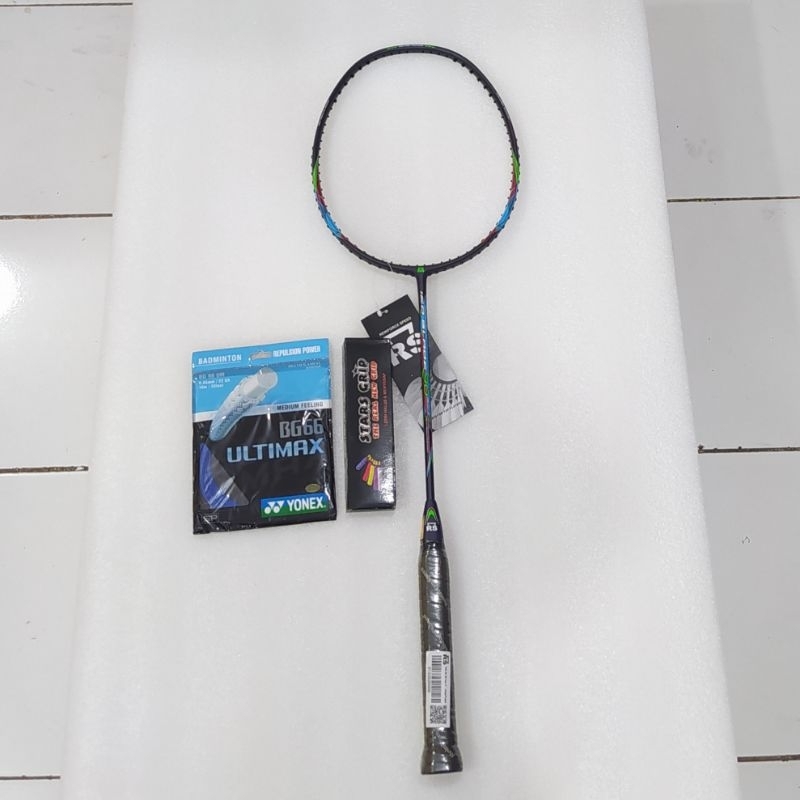 Raket Badminton/Bulutangkis RS Iso Blade30