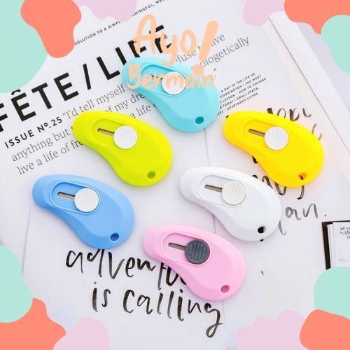 

Cutter Mini Portable Colorfull Cute Mini/ Travel Kit Pemotong Kertas