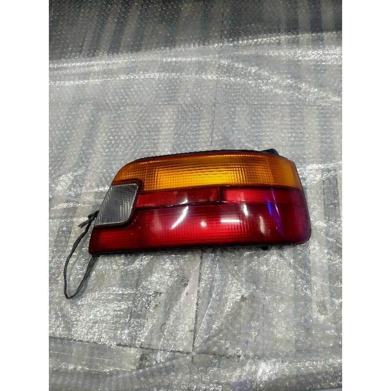 STOP LAMP LAMPU BELAKANG TOYOTA STARLET KAPSUL ORIGINAL KANAN