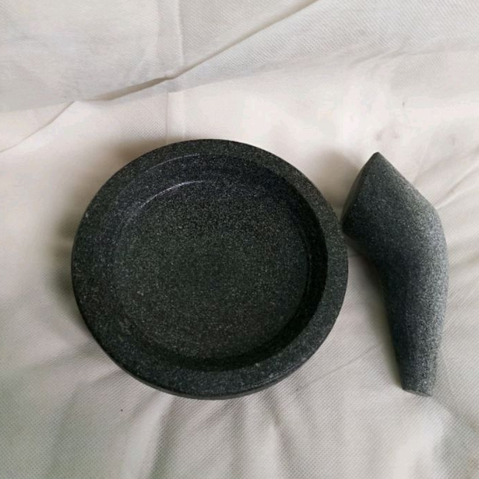 cobek batu asli kecil