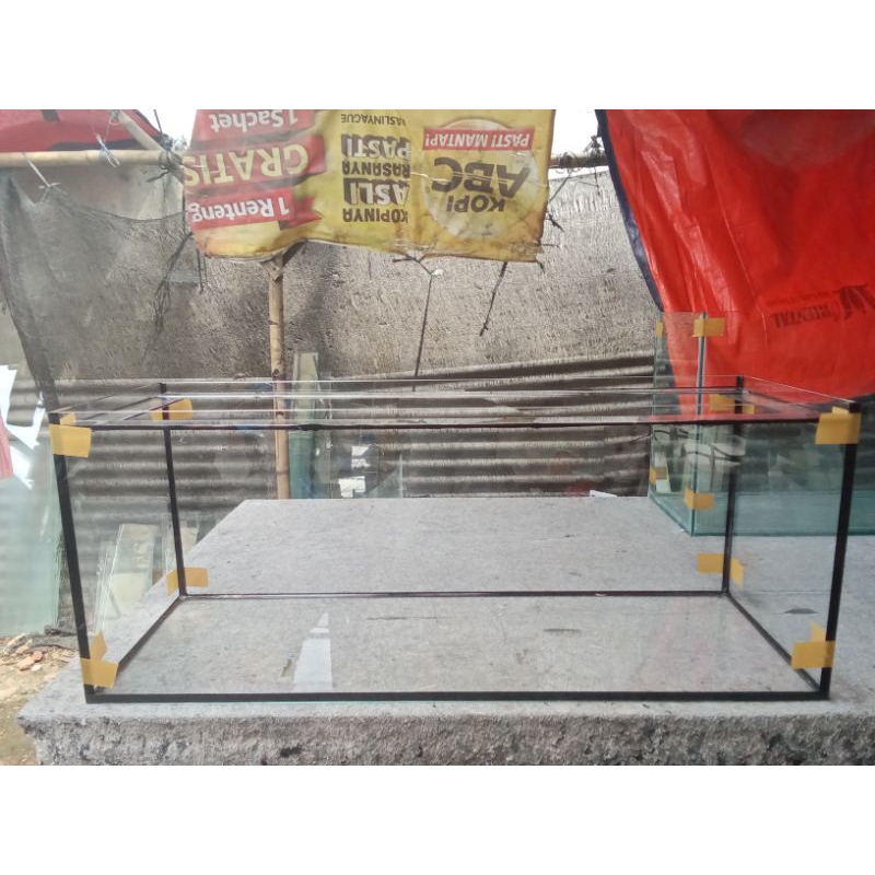 aquArium baru ukuran 120x40x50 kaca 8mili Lis turun