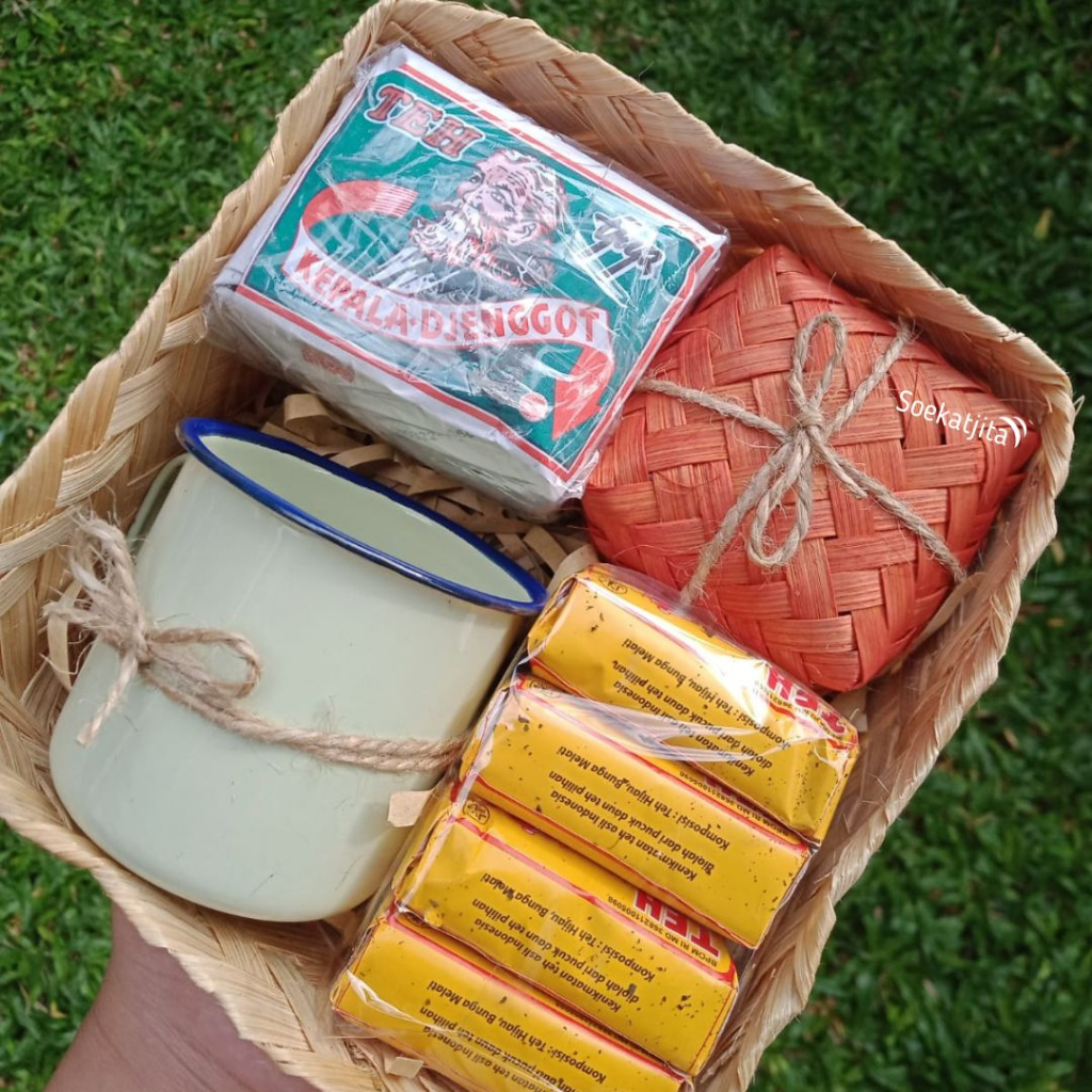 

Hampers Teh | Paket Teh Tubruk Jawa | Tea Hampers | Minuman Teh Tradisional Jawa | Hadiah Kado Wisuda Pengajian Aqiqah | Souvenir Nikah