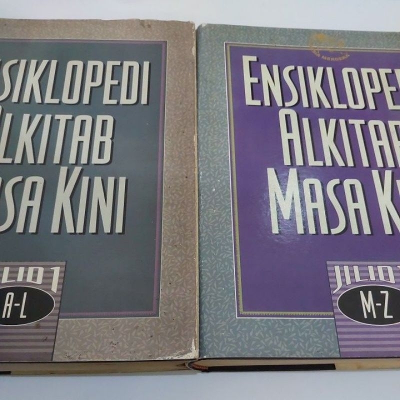 Ensiklopedi Alkitab Masa Kini 2 buku HARDCOVER preloved