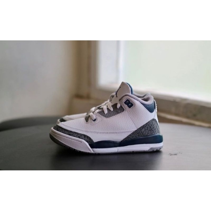 SEPATU ANAK ORIGINAL AIR JORDAN RETRO 3 WHITE NAVY GREY