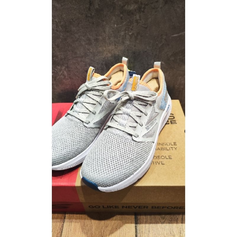Skechers Women Go Run Elevate