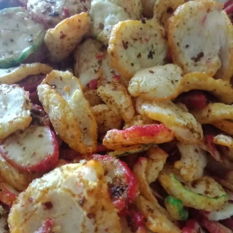 

Kerupuk seblak 500gr camilan pedas