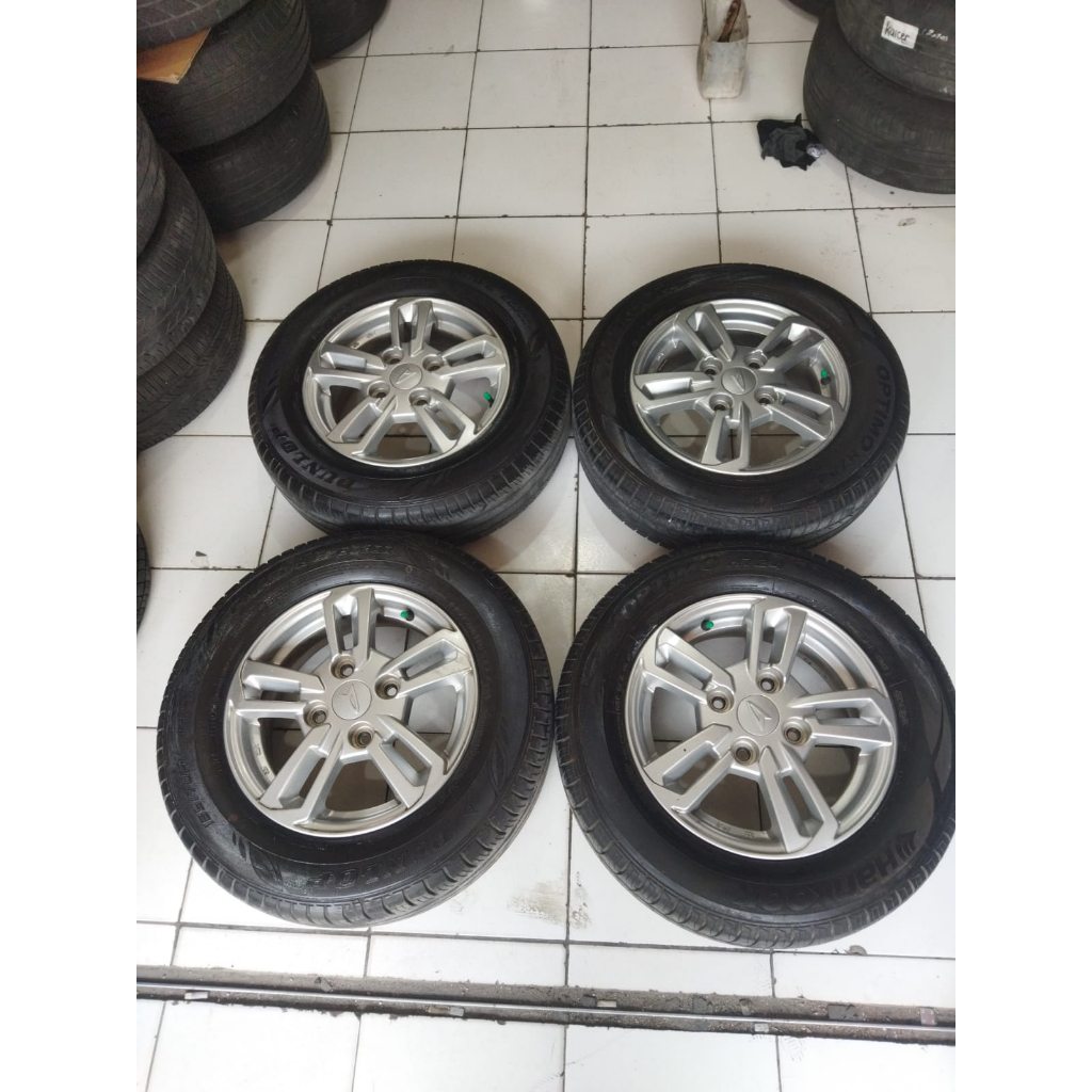 velg mobil bekas XENIA ring 14 pcd 4x114,3 plus ban 185 70 r14