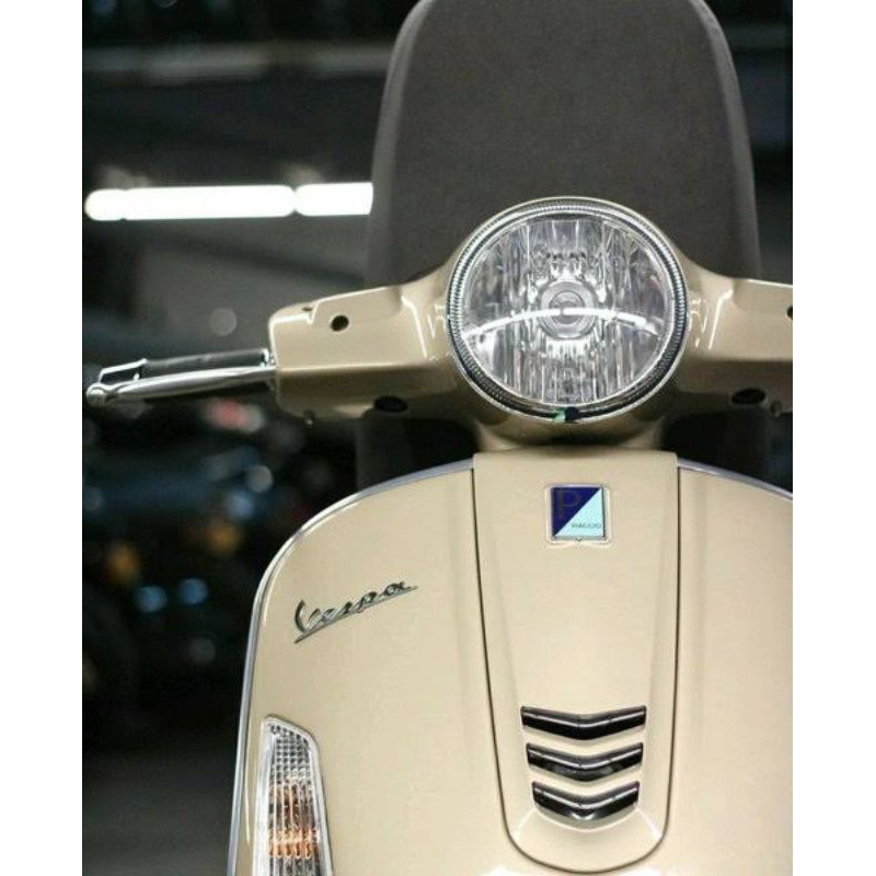 Cat Duco Vespa Lihgt Ivory Met Cat Vespa Cream Solid Cat Vespa putih Ke Coklatan Pu 1kg