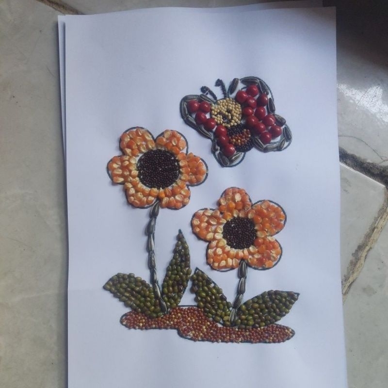 Lukisan kolase biji Bunga kupu