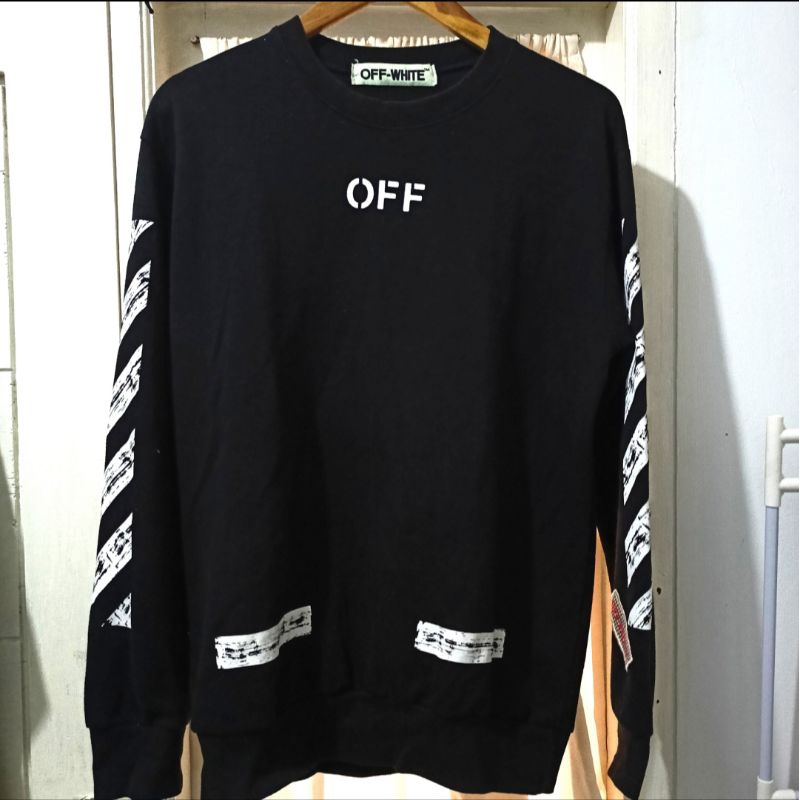 CN Off-White Crewneck Size L