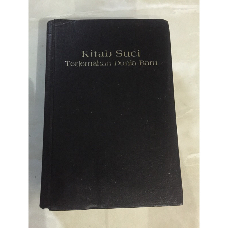 KITAB SUCI TERJEMAHAN DUNIA BARU