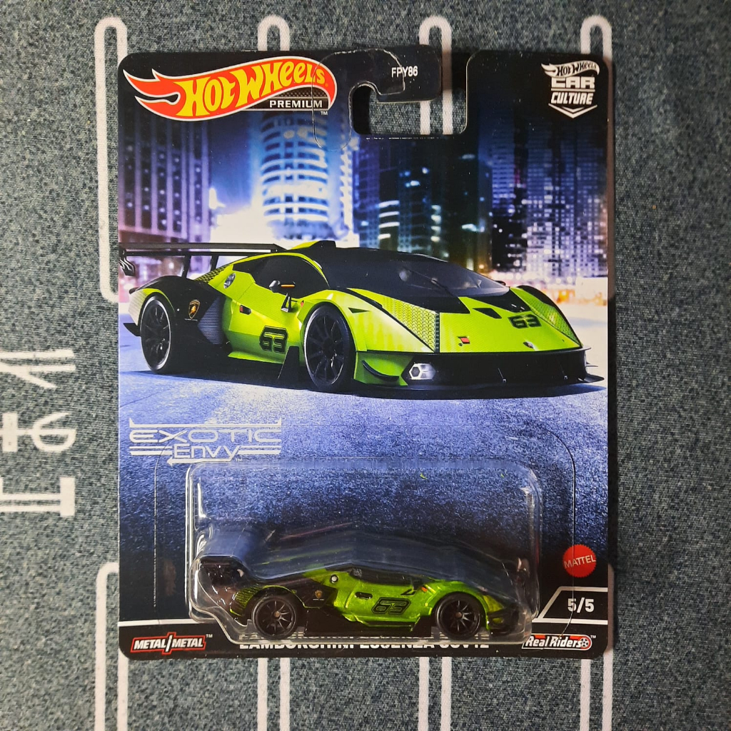 Hot Wheels Premium Lamborghini Essenza SCV12 Green Hijau Exotic Envy