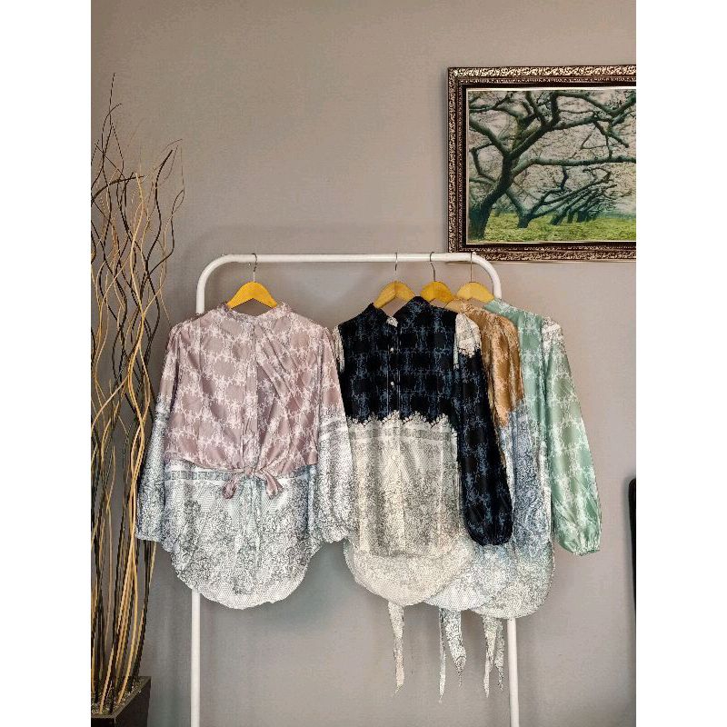 ATASAN SILK ETNIK // KEMEJA SILK// KEMEJA ETNIK// KEMEJA WANITA MOTIF ETNIK RAISYAMOSLEM
