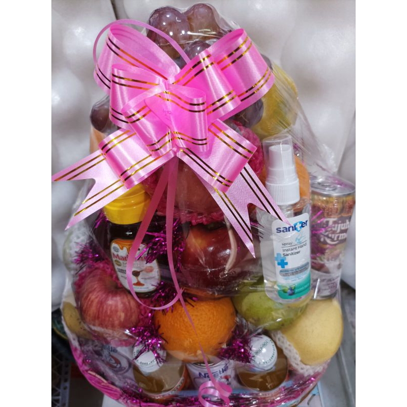 

parcel buah plus minuman vitamin madu ,sanitizer