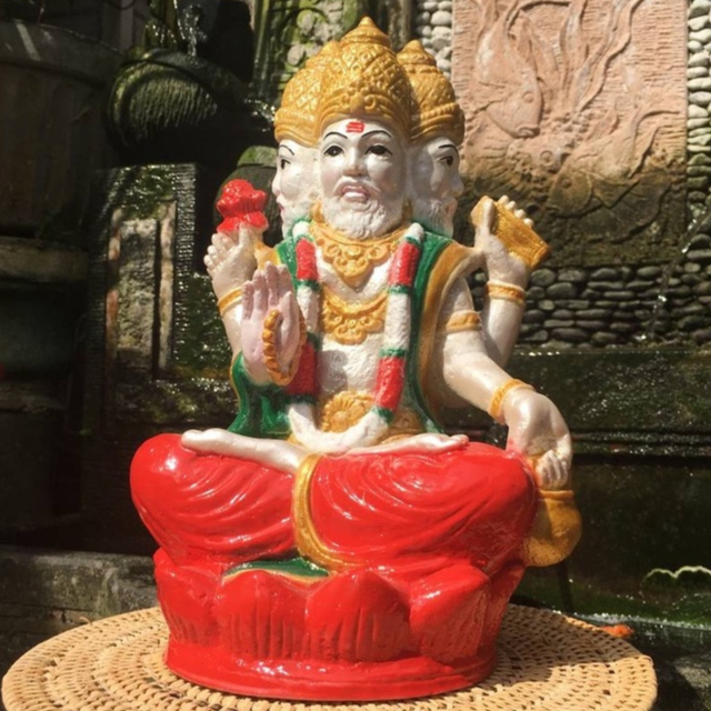 Patung Dewa Brahma, Dewa Pencipta, Dewa Api