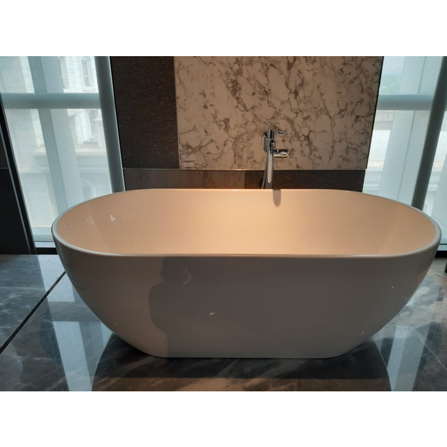 TOTO BATHTUB ATELIER MARBELLA FREE STANDING ACRYLIC
