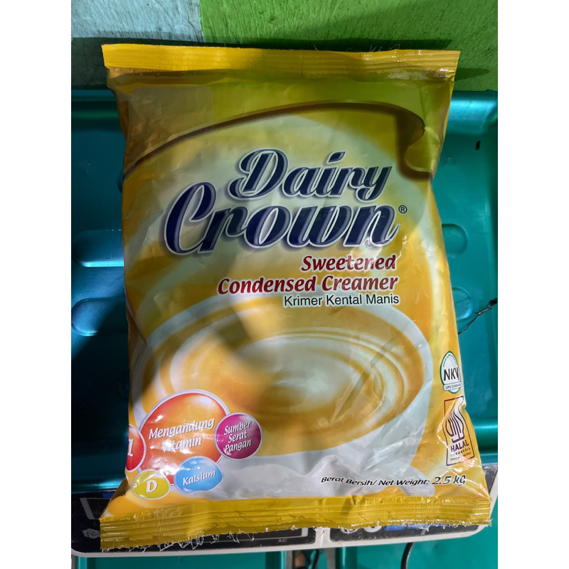 

SUSU KENTAL MANIS DAIRY CROWN 2,5 KG